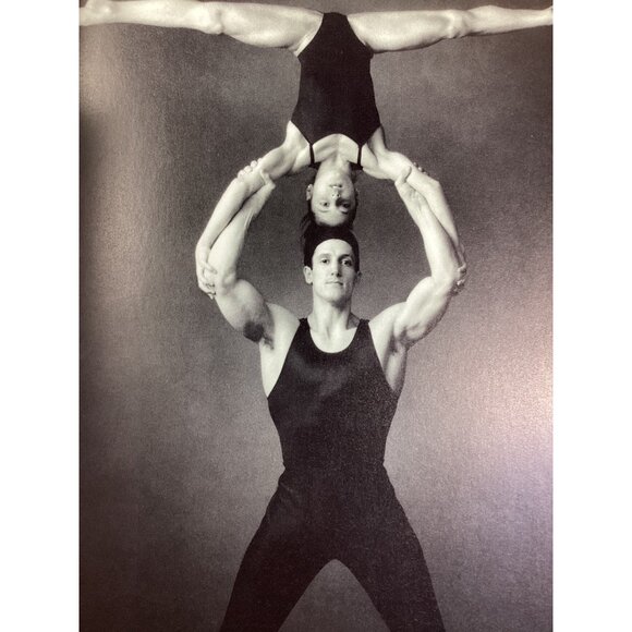 Olympic Portraits By Annie Leibovitz Hardcover Photography Book - Picture 4 of 9